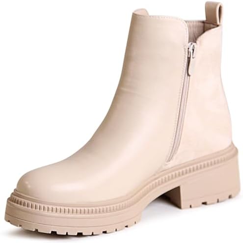  TopSchuhe24 2938 Damen Komfortable Plateau Stiefeletten für Everydays
| TopSchuhe24 2938 Damen Stylish Chelsea Boots zu